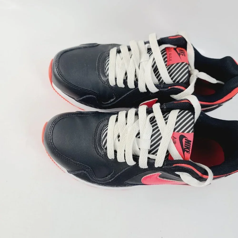 Nike Youth Girls Black Punch Red Air Max Trax 644470-003 Running Shoes Size 5.5Y